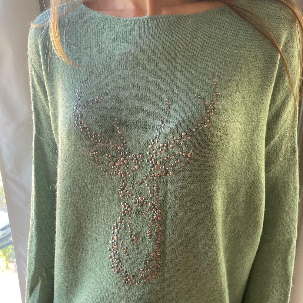 Sweater SALE‼️ - Picture 3 of 6